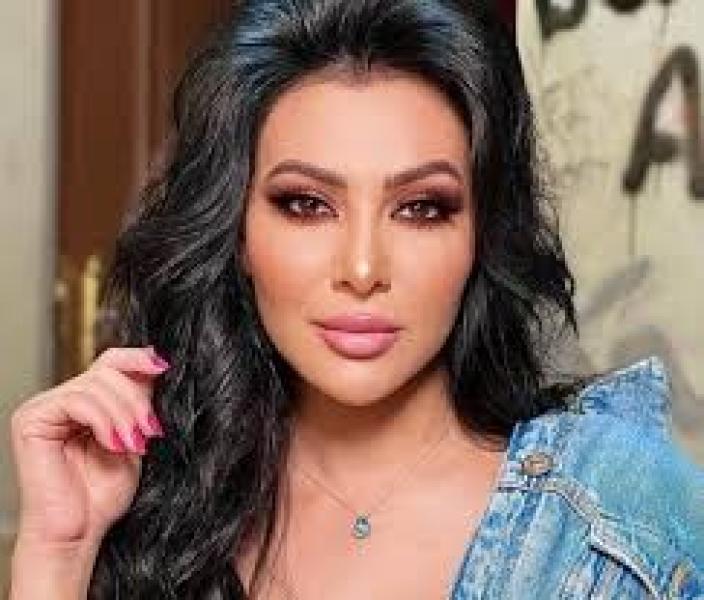 الفنانة ميرهان حسين 