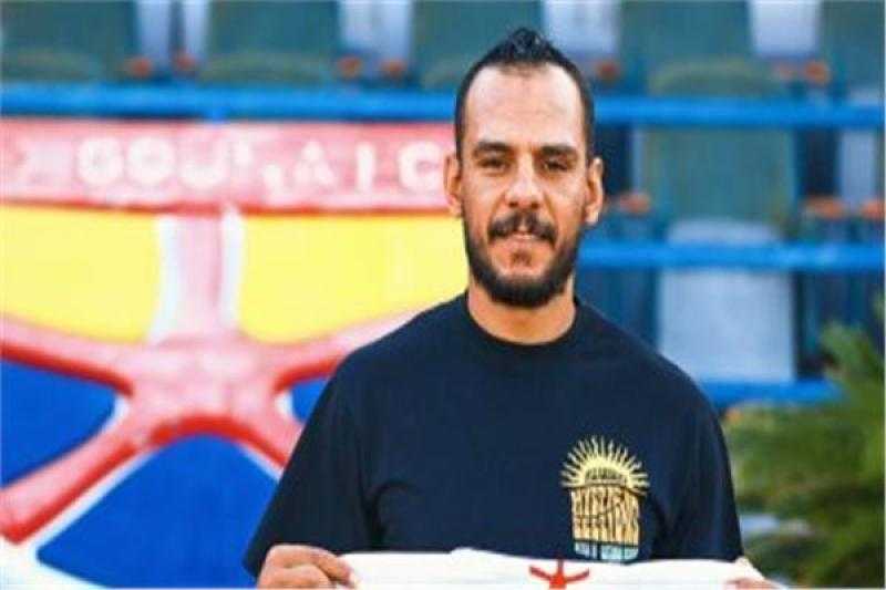 خالد قمر يفسخ تعاقده مع الداخلية بعد تعاقده بأيام