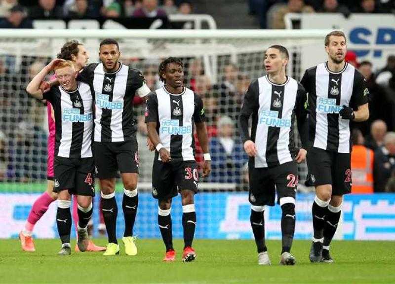 نيوكاسل الإنجليزي يعلن خضوع لاعبه للمحاكمة بسبب قضية مراهنات
