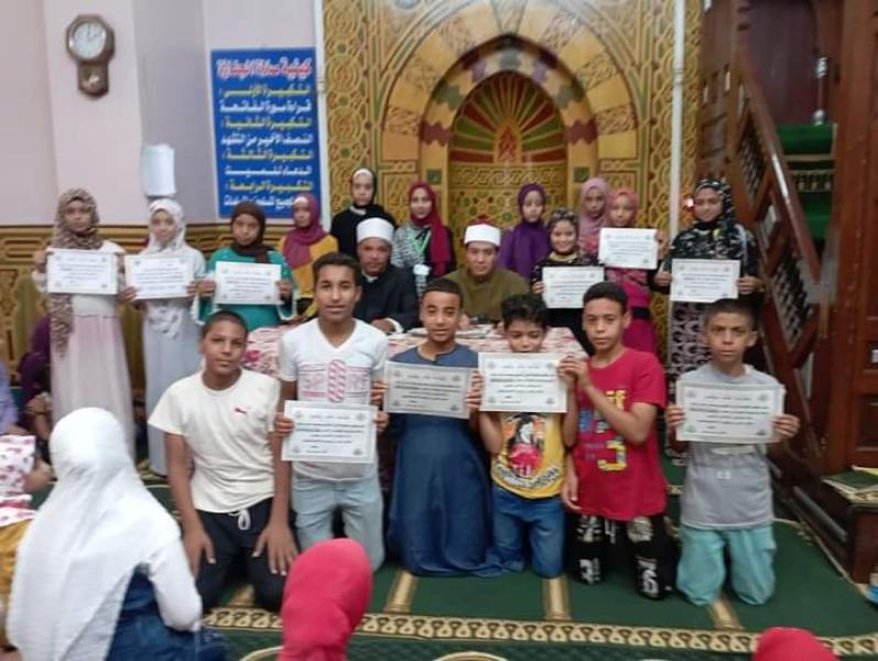 تكريم الفائزين