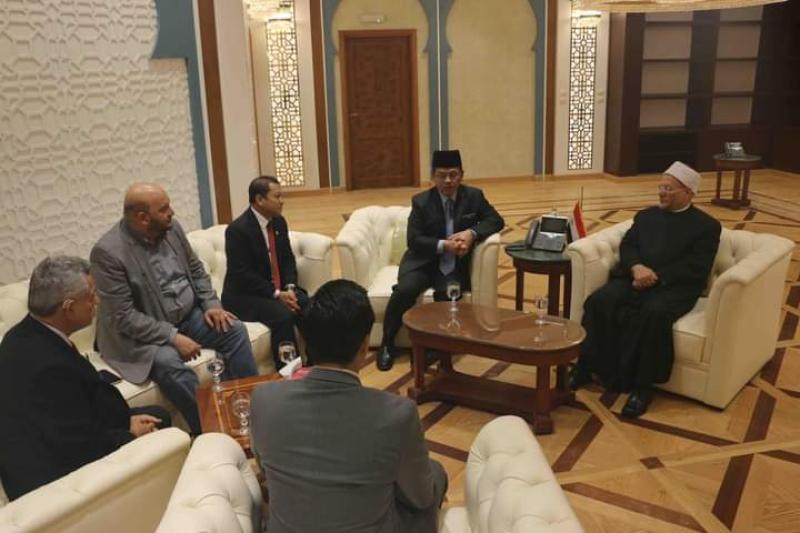 مفتي الجمهورية خلال اللقاء 