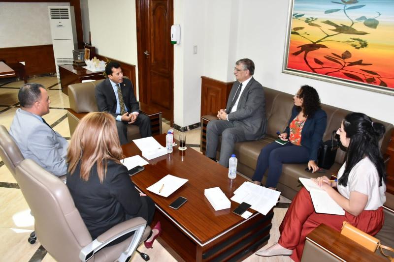 وزير الرياضة يبحث مع سفير هولندا تعزيز أوجه التعاون الثنائي المشترك