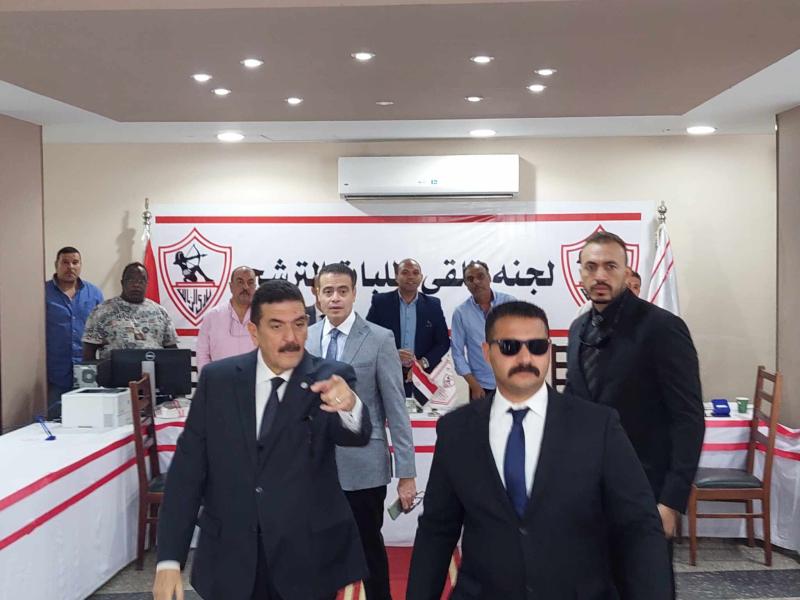 اليوم الأول.. لجنة تلقي طلبات الترشح بنادي الزمالك تغلق أبوابها