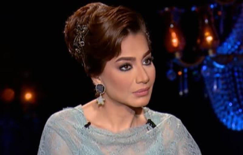 «سرقوا معدتي في العمليات».. بسمة وهبة تفجر مفاجأة بسبب نحافتها المفرطة (فيديو)