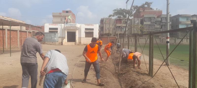 ”الشباب والرياضة” تنفذ مشروع دهانات وتشجير بالدقهلية