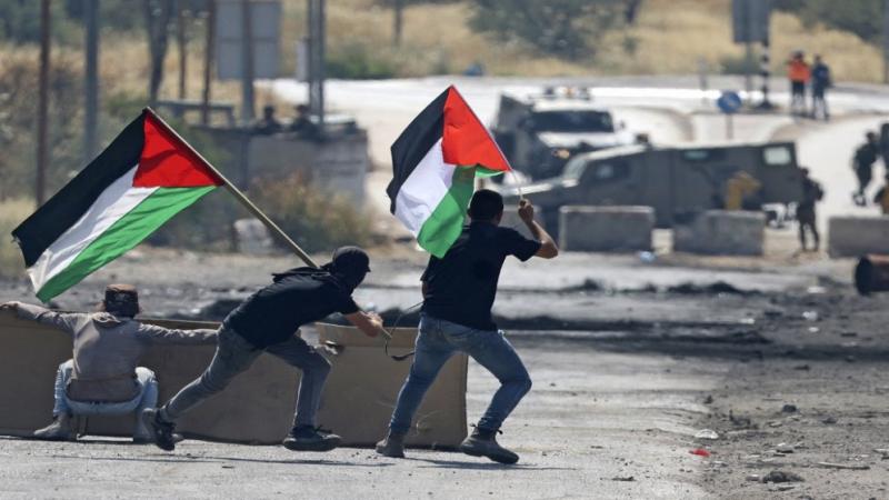 أمريكا تعرب عن قلقها من أعمال العنف الدائرة في فلسطين