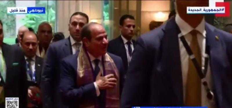السيسي يصل مقر إقامته في الهند للمشاركة بفعاليات قمة العشرين