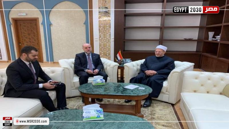 مفتي الجمهورية خلال اللقاء 