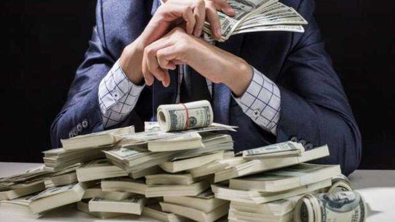 القبض على تاجر عملة بتهمة الاستيلاء على 5 ملايين جنيه