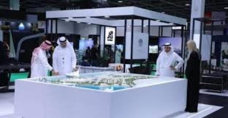 «روشن» والجامعة العربية المفتوحة في تعاون استراتيجي لفتح آفاق تعليمية جديدة