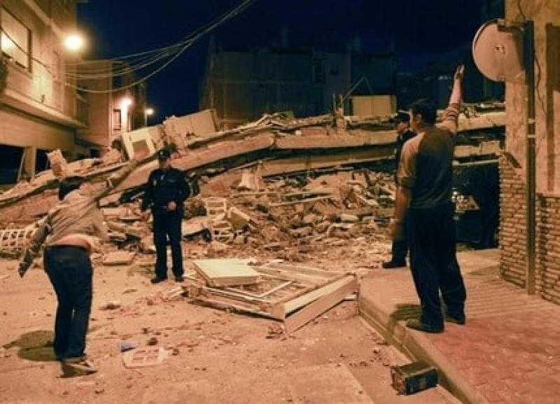 رئيس وزراء المغرب يتعهد بخطة لإعادة بناء ما دمره الزلزال