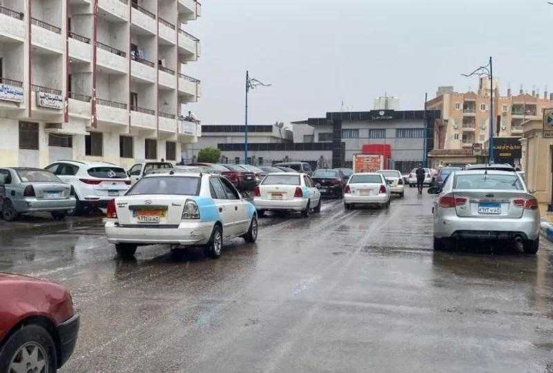 منع الإجازات للموظفين.. تفاصيل حالة الطقس في مطروح بعد عاصفة دانيال - فيديو