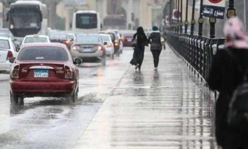 «الأرصاد»: أمطار على الوجه البحري ومناطق بالقاهرة طوال اليوم - فيديو
