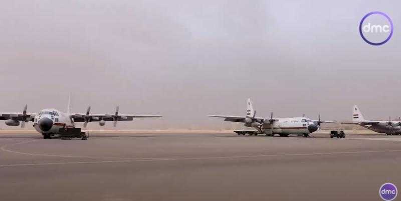 تنفيذًا لتوجيهات الرئيس .. 3 طائرات عسكرية تتجه إلى ليبيا للإغاثة والدعم الفوري
