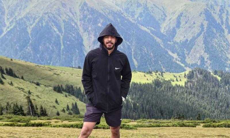 «عايز أشيل عن أبويا».. سيف شكري يكشف أسباب هروبه من معسكر منتخب المصارعة