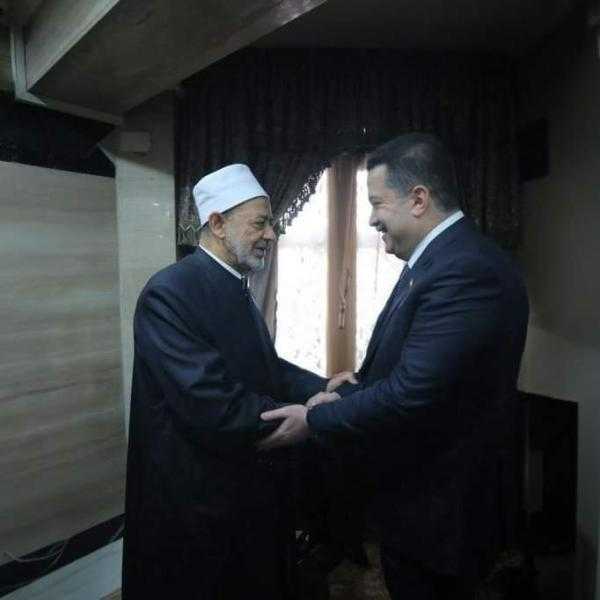 شيخ الأزهر يتلقى اتصالًا هاتفيًا من رئيس الوزراء العراقي
