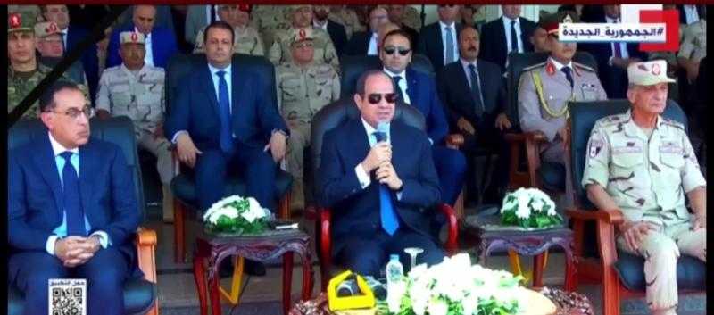 السيسي: قصدنا نبعت الميسترال إلى ليبيا لأنها قادرة على إدارة الأزمات دون أعباء