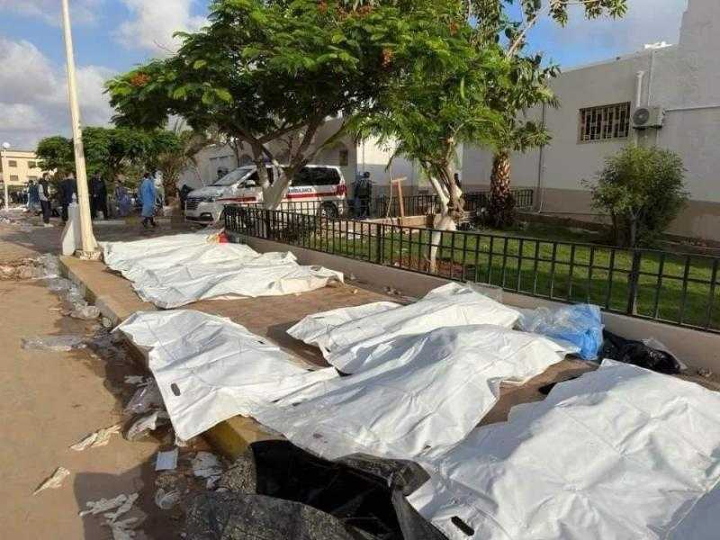 تعذر نقلهم لمصر.. تفاصيل دفن ضحايا قرية الصياد في ليبيا بعد إعصار دانيال