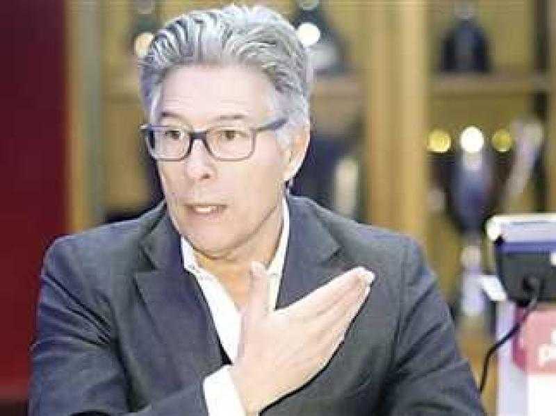 أمير هشام: بيريرا يضم 50 مراقبًا للمباريات فقط