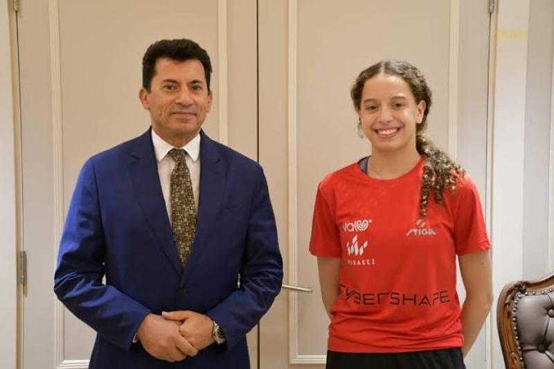 وزير الرياضة يهنئ هنا جودة بفوزها ببطولة أفريقيا للكبار في تنس الطاولة