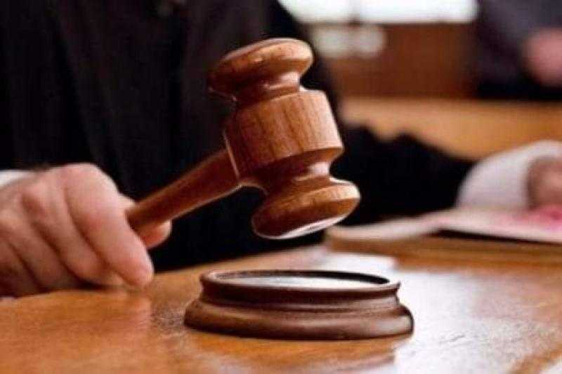 السجن 10 سنوات للمتهم بقتل نجل عمه لخلافات مالية بالفيوم