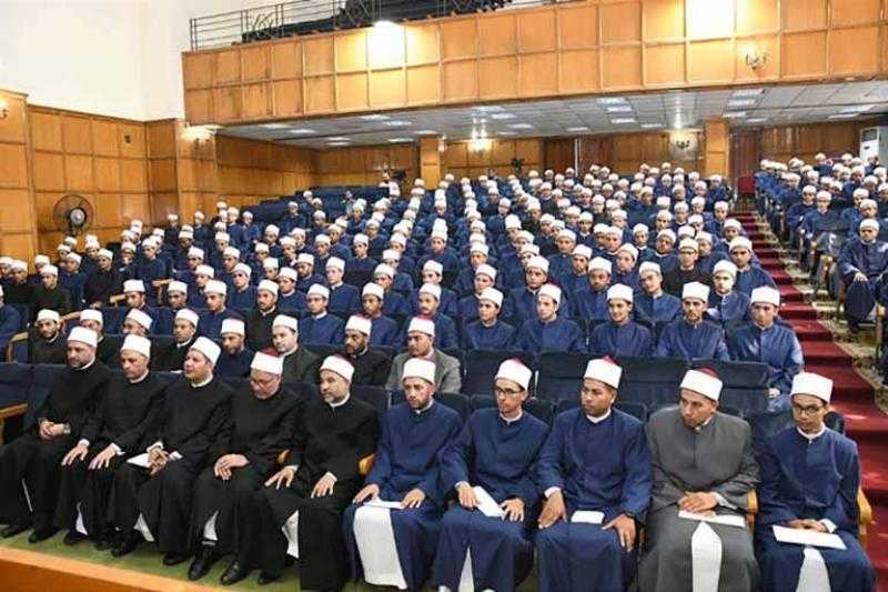 دفعة ”الشيخ الشعراوي”.. وزير الأوقاف يلتقي الأئمة الجدد