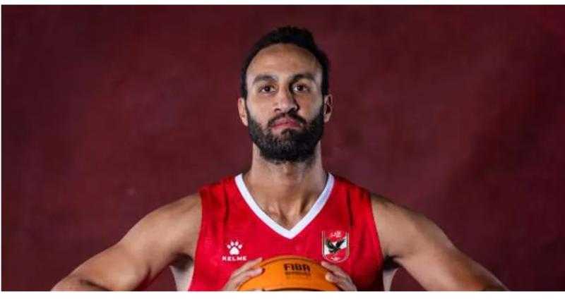 مصطفى كيجو رجل مباراة الأهلي وإيجنايت الأمريكي بمونديال الأندية للسلة