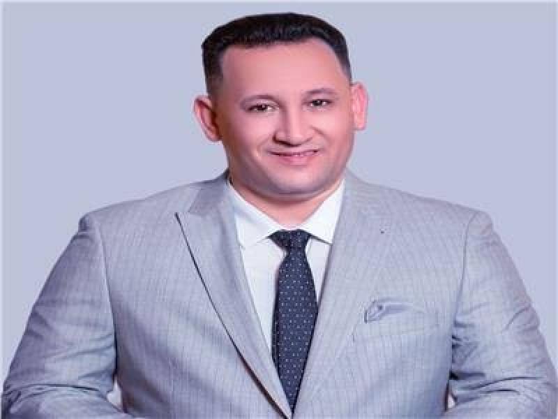 خبير اقتصادي يكشف أسباب اتجاه البنك المركزي لثبيت سعر الفائدة في اجتماعه اليوم