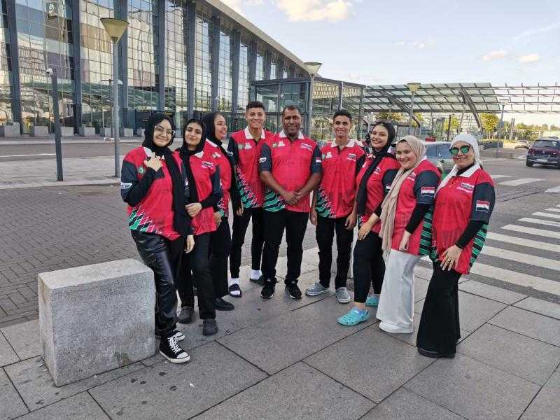 للمشاركة في كأس العالم.. الفوج الثاني من بعثة مصر للدارتس يصل الدنمارك