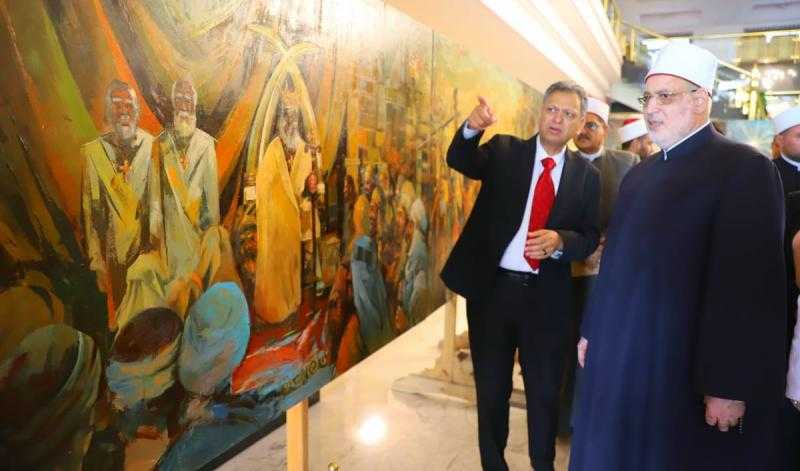 وكيل الأزهر يفتتح معرضا للفنون التشكيلية والخط العربي