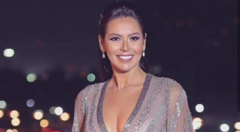 لقاء الخميسي 