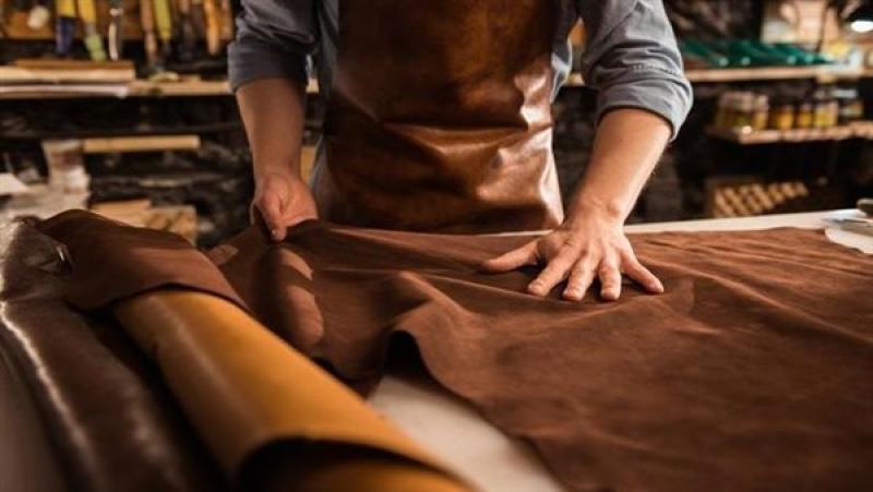 معرض دائم للأحذية والمنتجات الجلدية