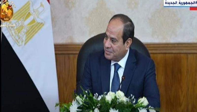 السيسي يستمع لشرح عن الجهود لرفع تصنيف جامعة القاهرة بالمؤشرات الدولية