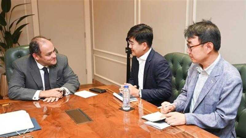 وزير التجارة يبحث مع «سامسونج مصر» مشروعات الشركة الحالية والمستقبلية في مصر