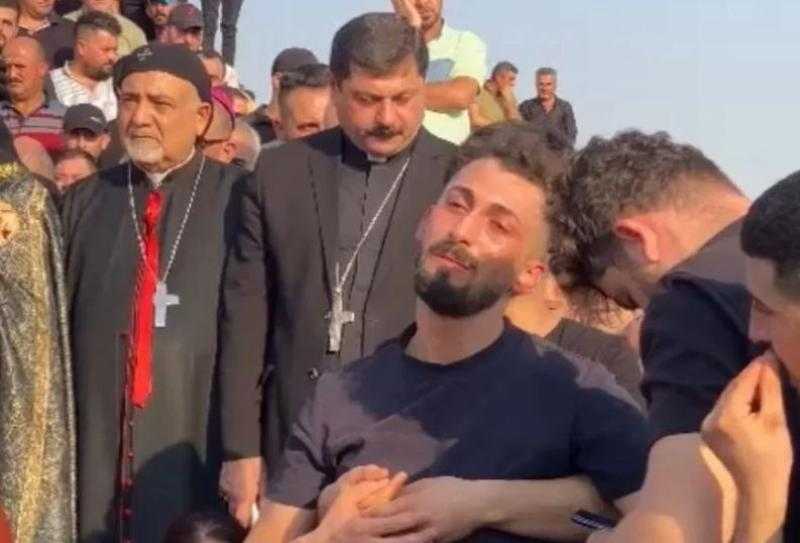 بالصور.. انهيار وبكاء عريس فاجعه حريق الحمدانية بالعراق