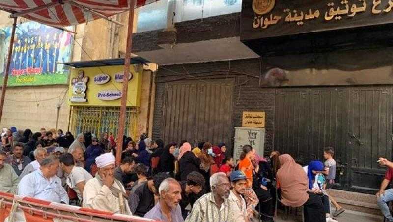 ”شغال خميس وجمعة”.. الشهر العقاري يفتح أبوابه للمواطنين لعمل توكيلات لمرشحي الرئاسة