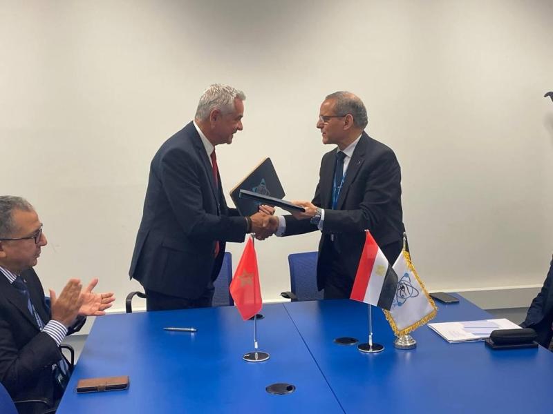 رئيس «الرقابة الإشعاعية» يوقع مذكرة تفاهم مع مدير عام الوكالة المغربية للأمن والسلامة