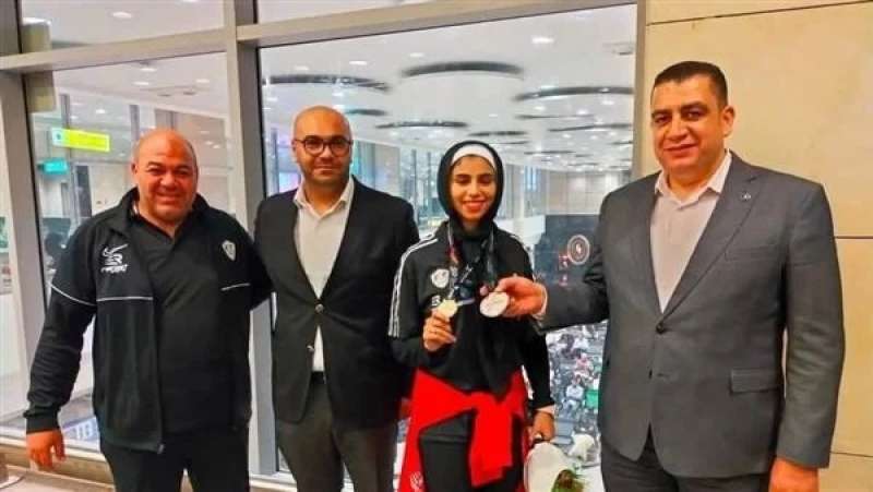 الدكتور عمرو الحداد