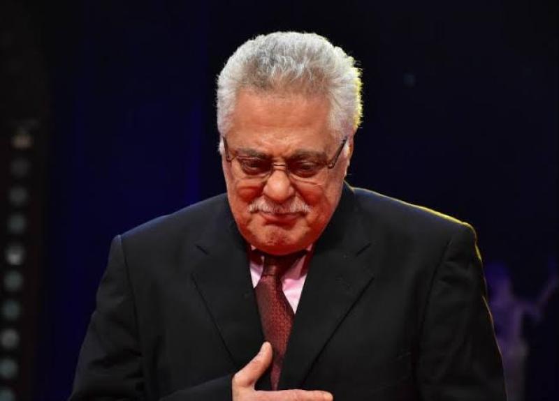 توفيق عبدالحميد يعتزل الفن نهائيًا بسبب تدهور حالته الصحية