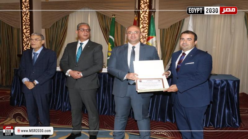 جانب من التكريم