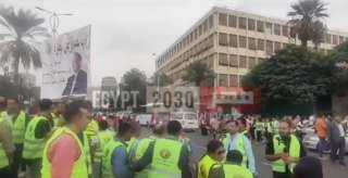 شاهد.. مسيرات في شوارع القاهرة والجيزة تُطالب السيسي بالترشح لولاية جديدة
