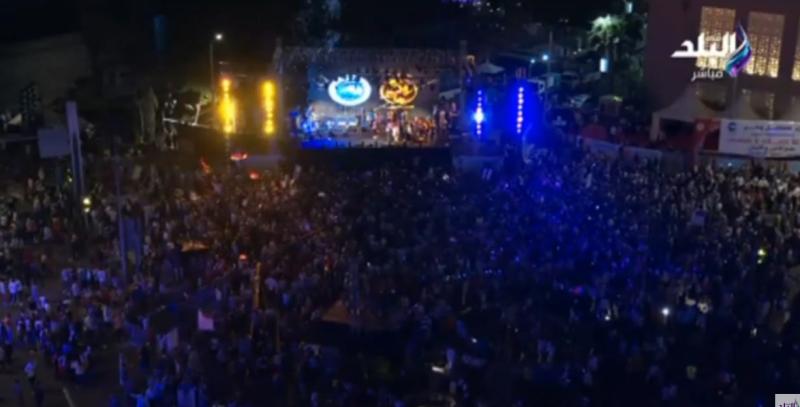 جموع غفيرة.. أحمد موسى : شعب مصر في الشوارع والميادين لدعم الرئيس السيسي