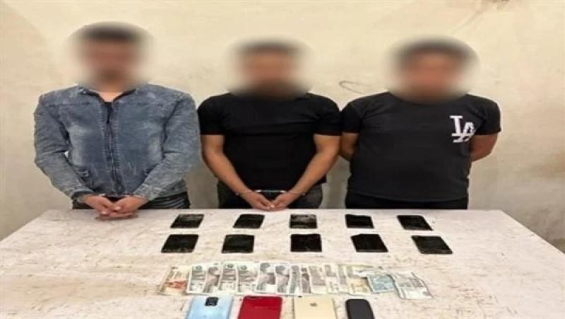 ضبط 3 أشخاص بتهمة الإتجار في المواد المخدرة بالقاهرة