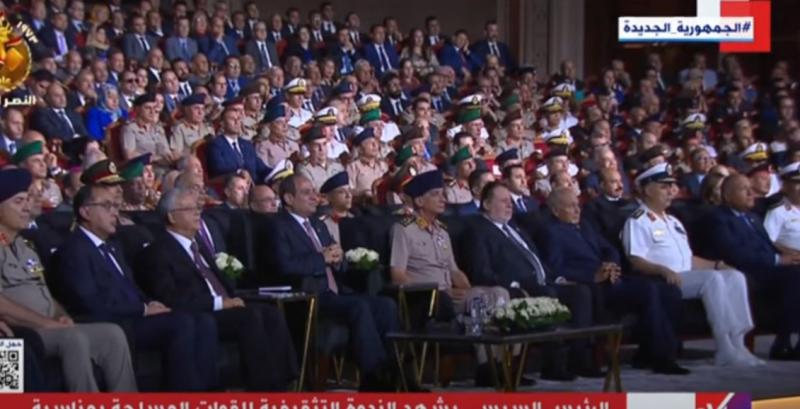 السيسي يشارك في تحية السلام لشهداء حرب 6 أكتوبر 1973