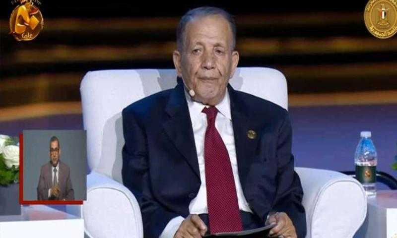 أحمد موسى يجري حوارًا مع مدير كلية القادة والأركان الأسبق