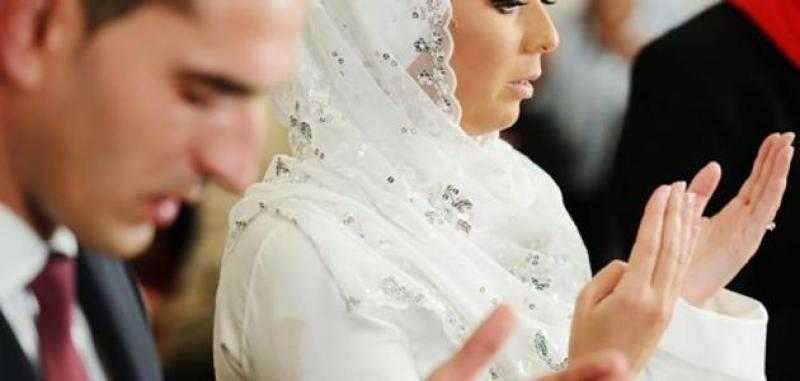 أدعية الخوف من ليلة الزواج.. لا تفوتك