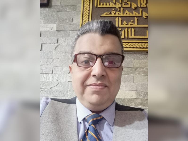 الدكتور محمد منير عامر