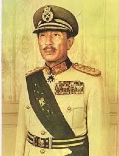 الرئيس أنور السادات 