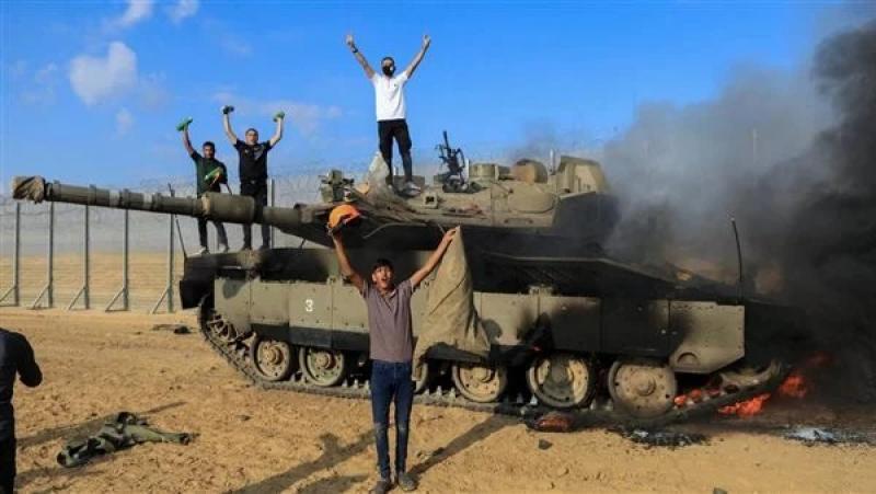 الفصائل الفلسطينية: تمكنا من أسر قادة في جيش الاحتلال.. والسيطرة على عدة مستوطنات إسرائيلية