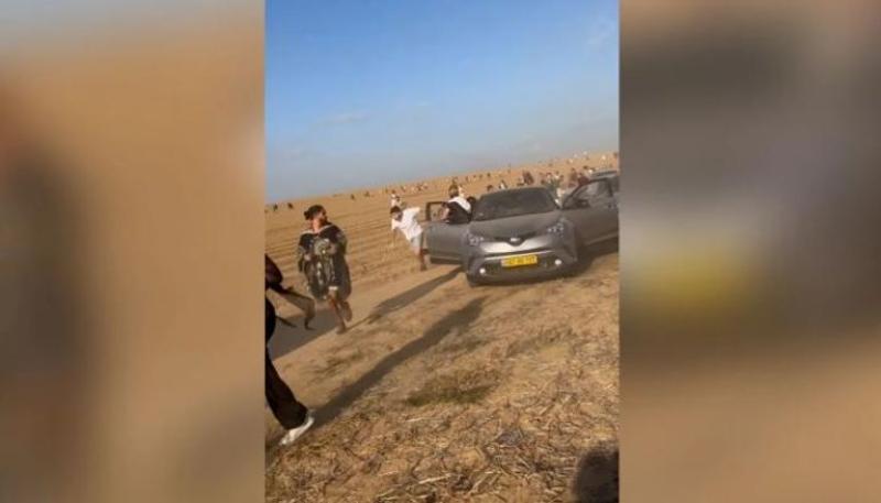 فرار العديد من موقع المهرجان الموسيقي